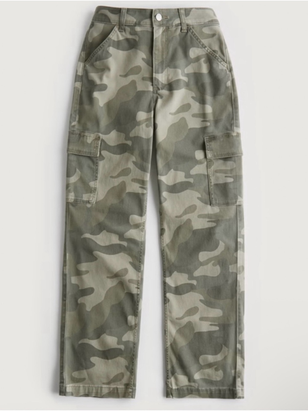 Hollister Women’s Ultra High Rise Dad Pants Camo Cargo Olive Green